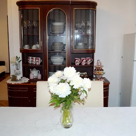 빌라 Bor-furdo Apartmanhaz 에게르